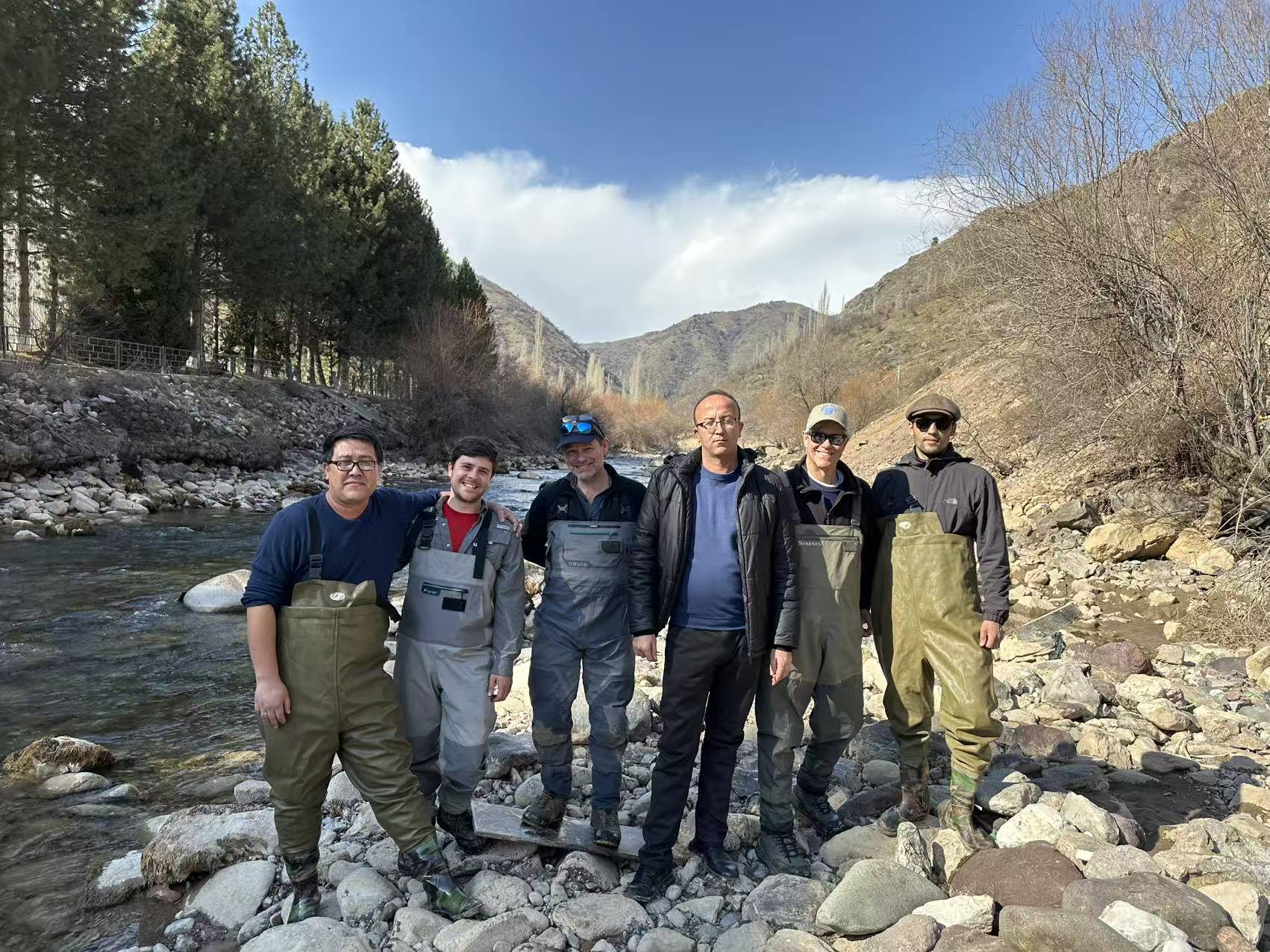 In this photo, we were collecting Chatkal Sculpin (Cottus jaxartensis) from the Ugam River, a tributary of the Syr Darya River in Uzbekistan. Three colleagues are from the Tennessee Aquarium, USA, and researchers of the Institute of Zoology, Academy of Sciences of the Republic of Uzbekistan, March 2025.